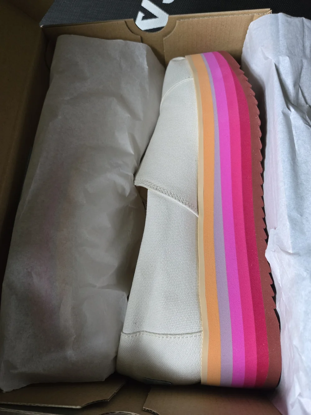 Toms Platform Canvas Shoes 9.5